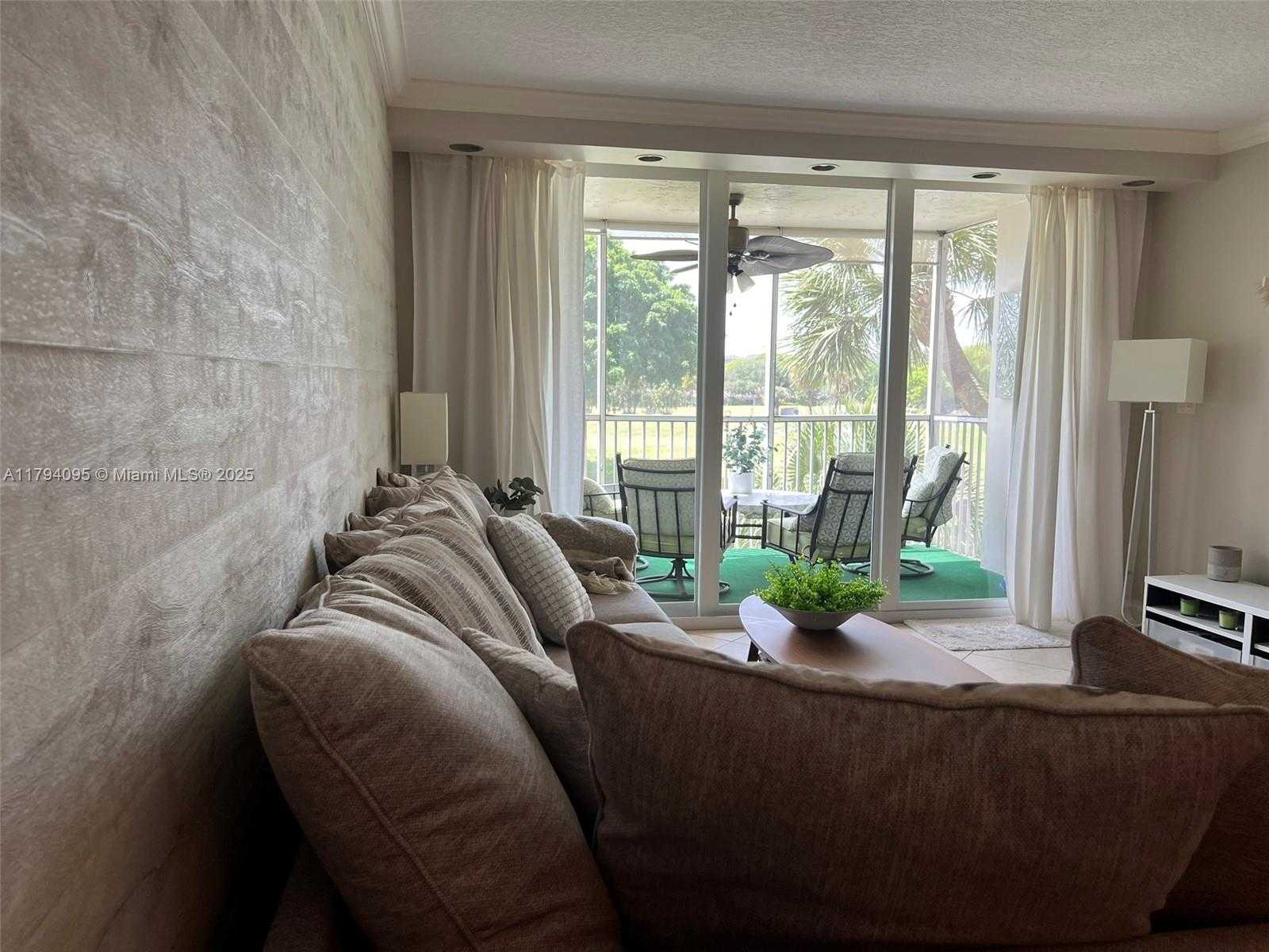 Small Image of 2601 SOUTH COURSE DR #304, Pompano Beach Number 21