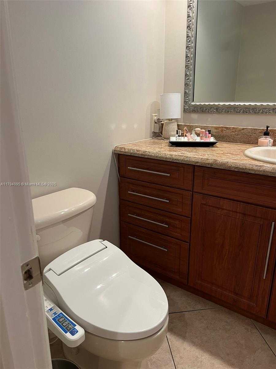 Small Image of 2601 SOUTH COURSE DR #304, Pompano Beach Number 34
