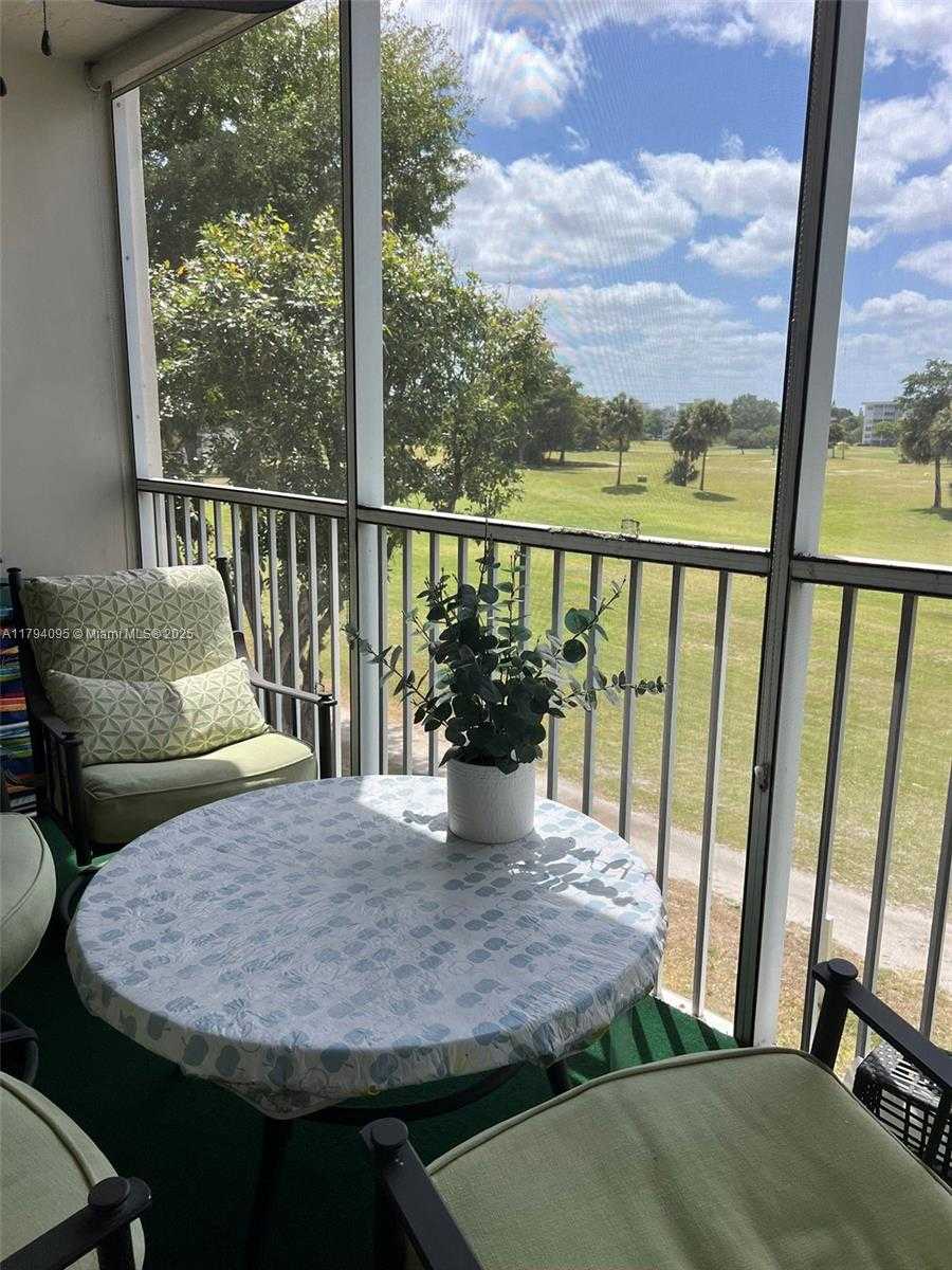 Small Image of 2601 SOUTH COURSE DR #304, Pompano Beach Number 42