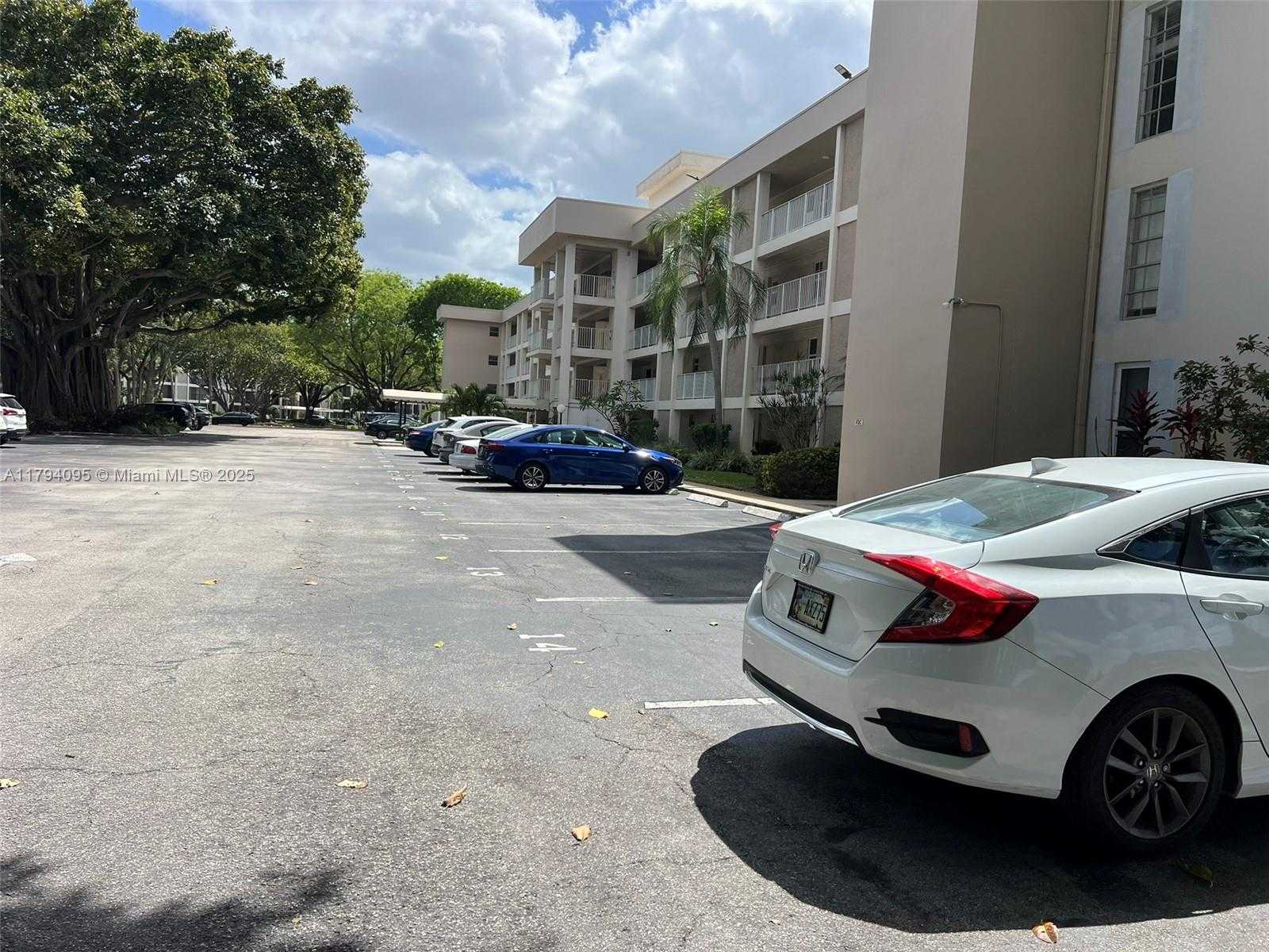 Small Image of 2601 SOUTH COURSE DR #304, Pompano Beach Number 53