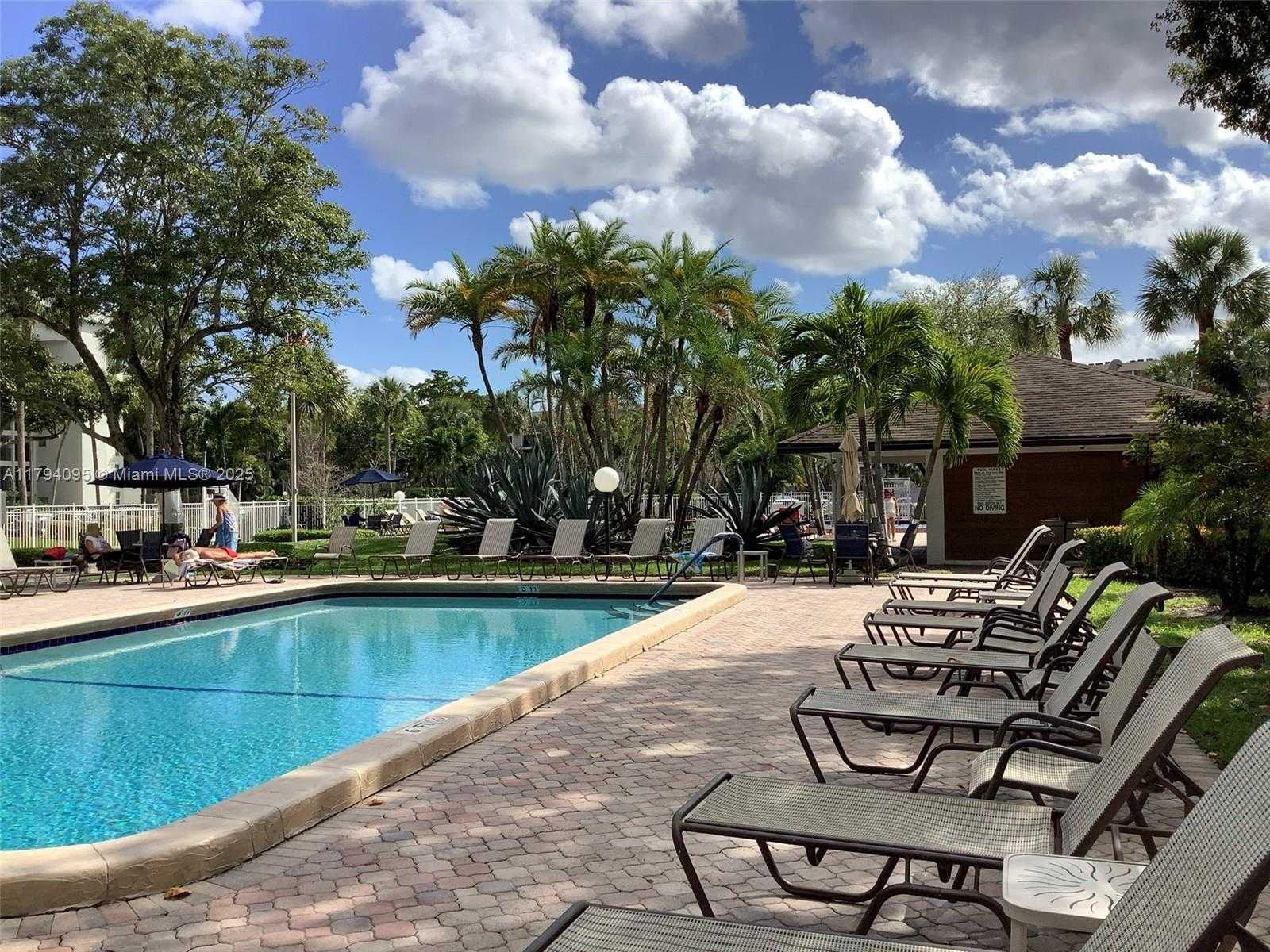 Small Image of 2601 SOUTH COURSE DR #304, Pompano Beach Number 57