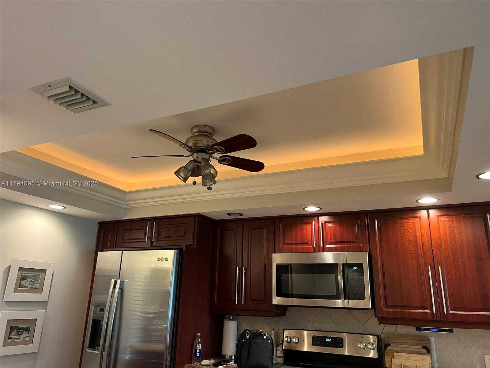 Small Image of 2601 SOUTH COURSE DR #304, Pompano Beach Number 8