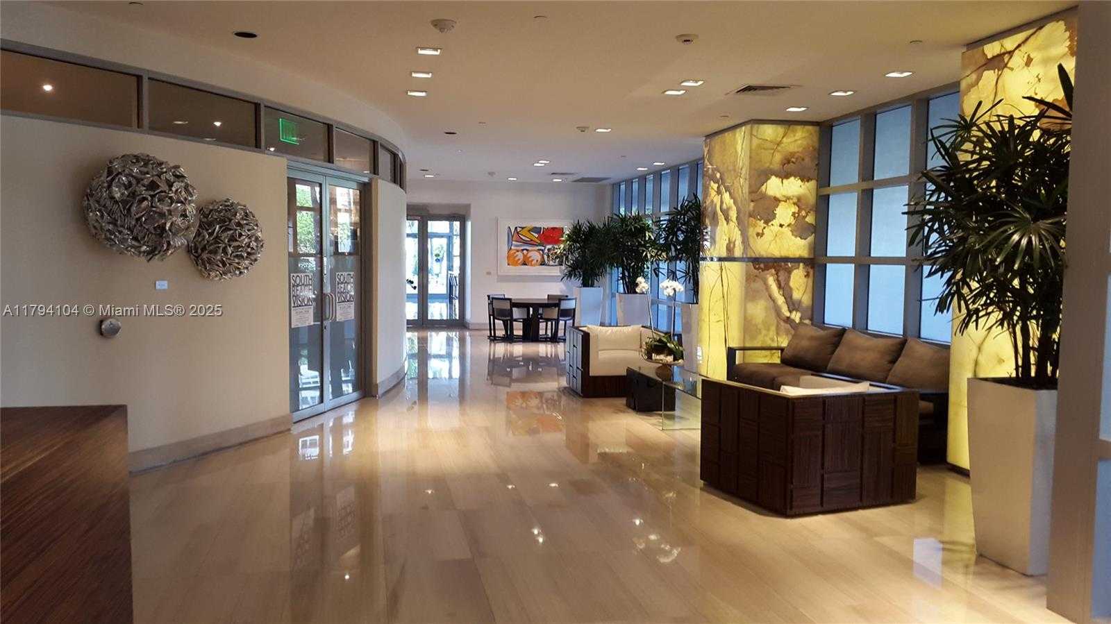 Small Image of 1330 WEST AVE #2805, Miami Beach Number 13
