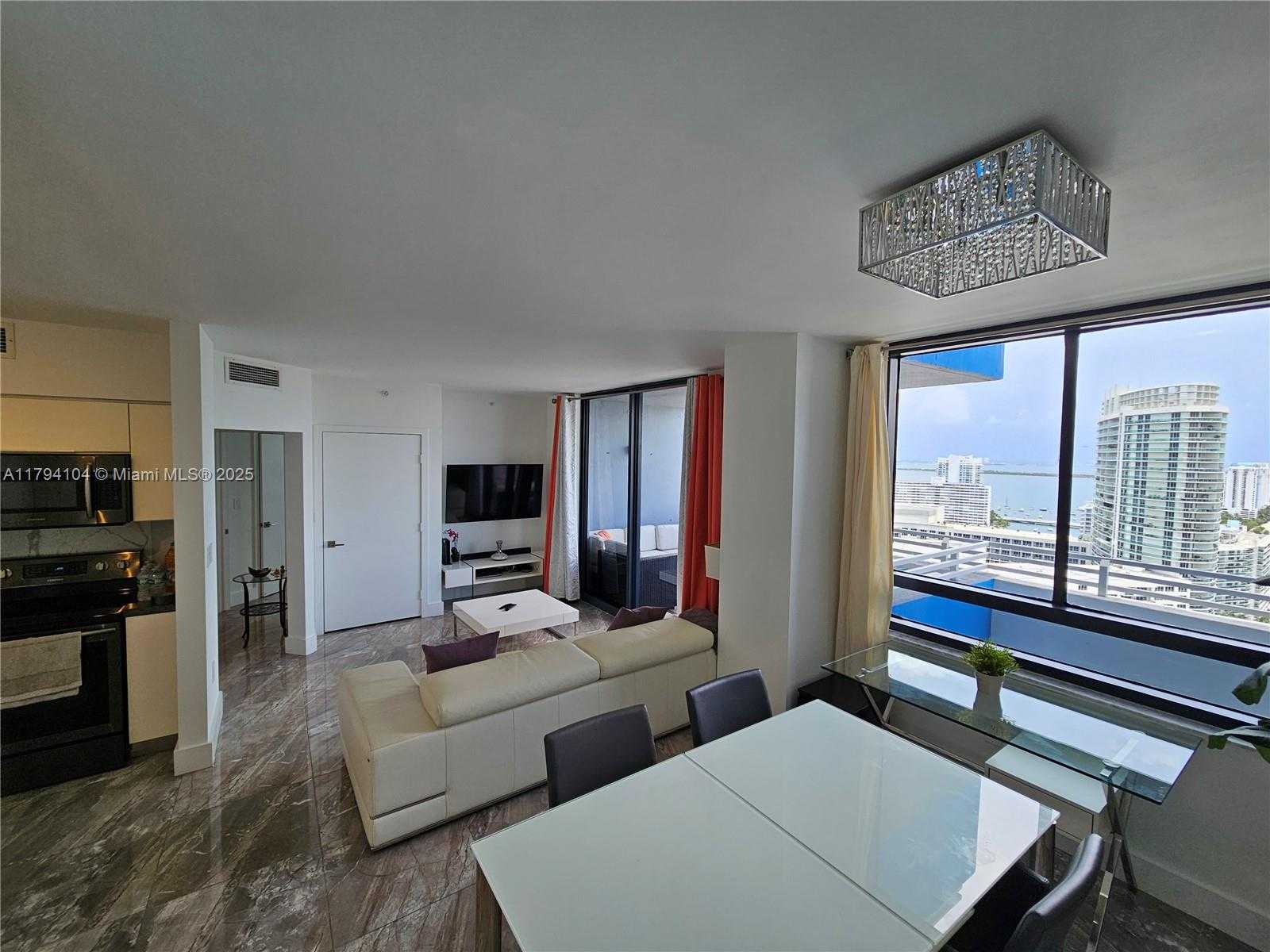 Small Image of 1330 WEST AVE #2805, Miami Beach Number 5
