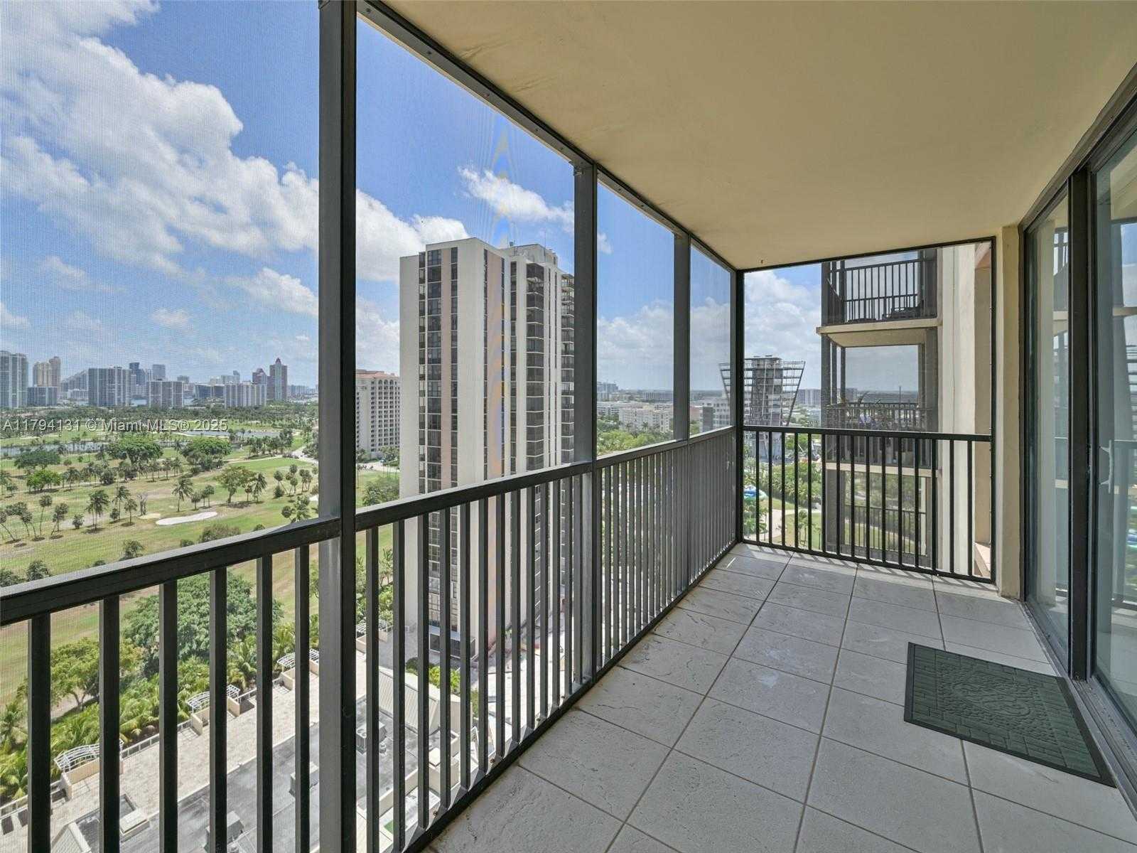 Small Image of 20301 WEST COUNTRY CLUB DR #1927, Aventura Number 22