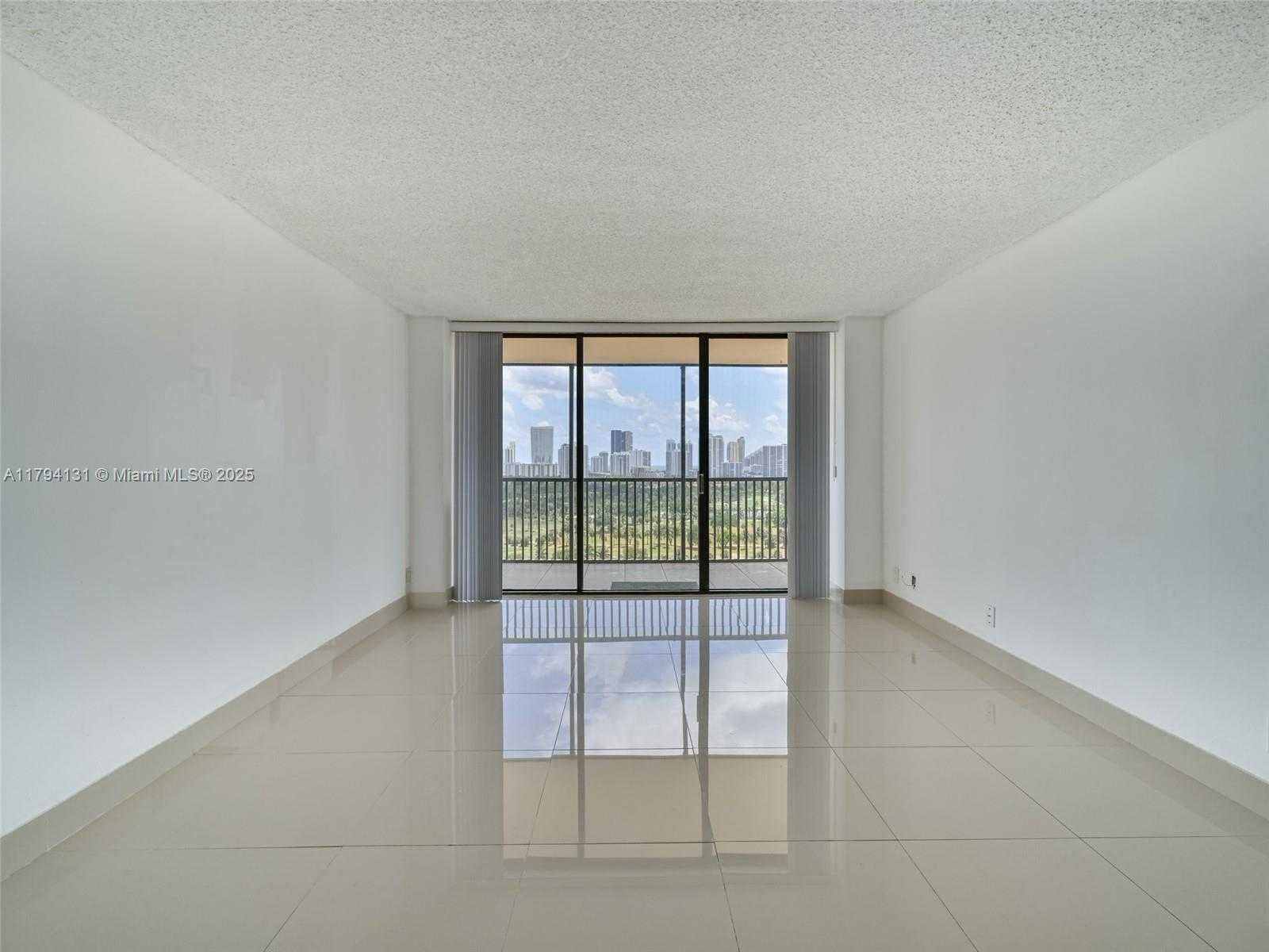 Small Image of 20301 WEST COUNTRY CLUB DR #1927, Aventura Number 9
