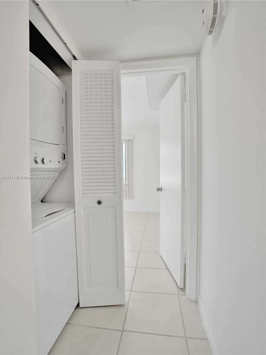 Small Image of 3501 BIMINI LN #K2, Coconut Creek Number 13