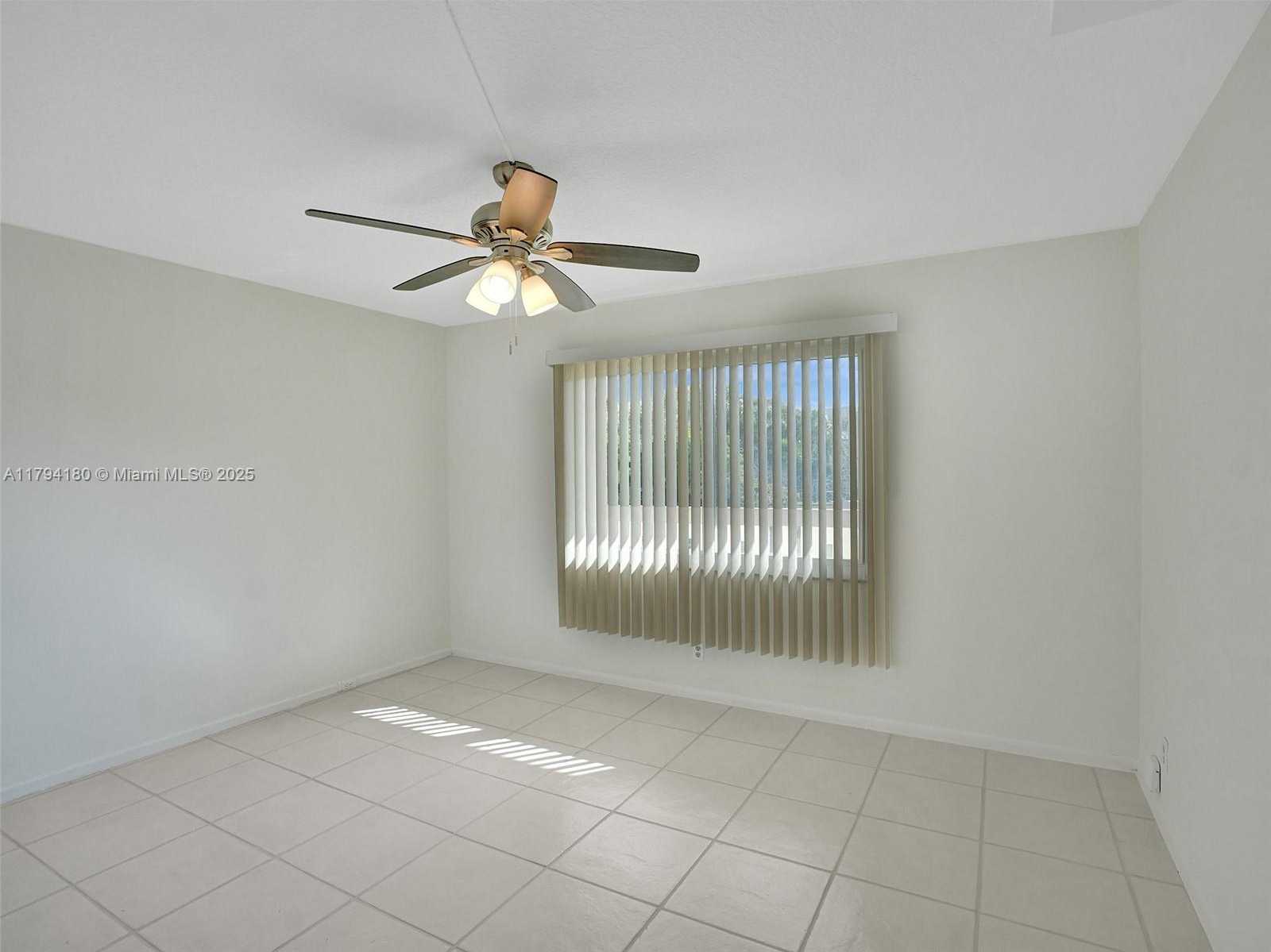 Small Image of 3501 BIMINI LN #K2, Coconut Creek Number 14