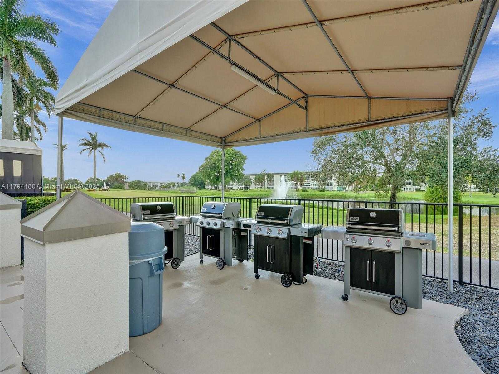 Small Image of 3501 BIMINI LN #K2, Coconut Creek Number 22
