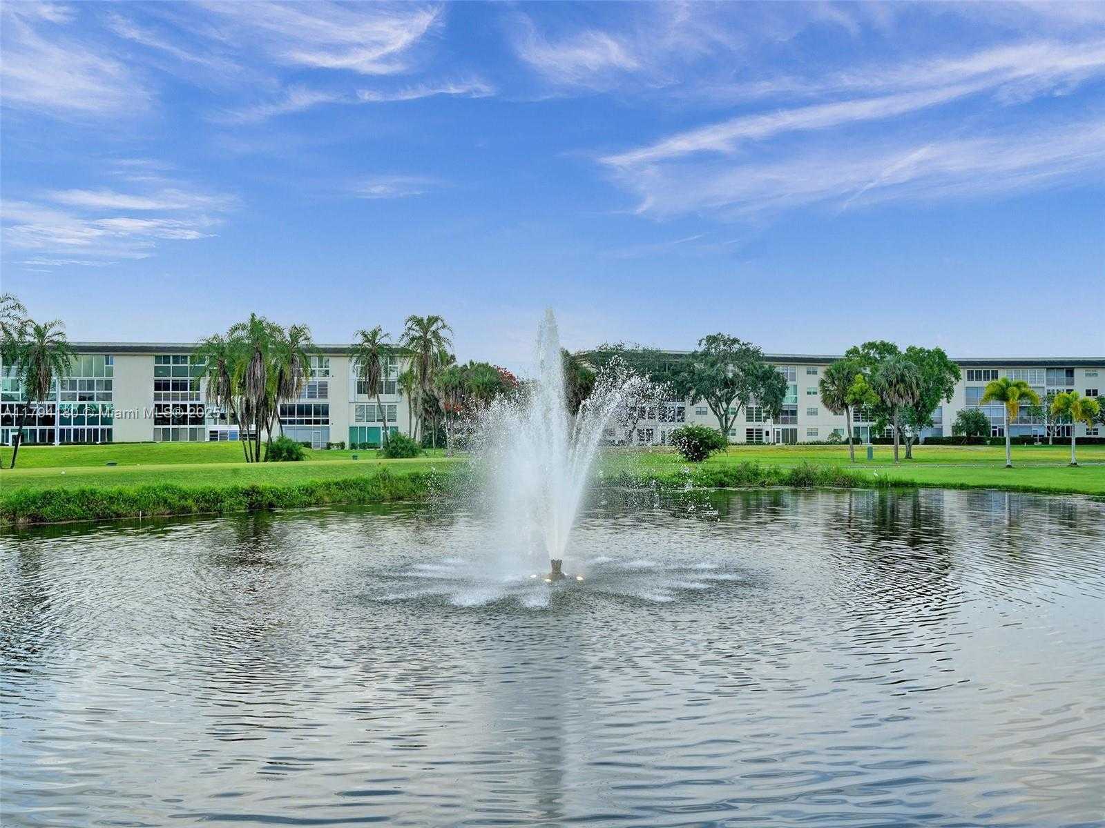 Small Image of 3501 BIMINI LN #K2, Coconut Creek Number 24