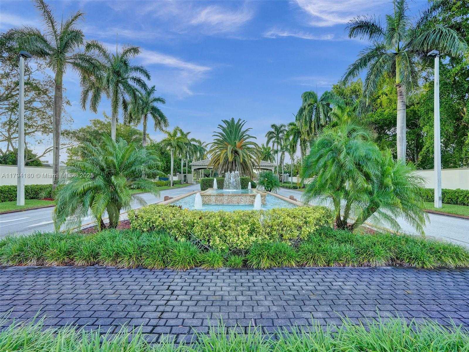 Small Image of 3501 BIMINI LN #K2, Coconut Creek Number 30