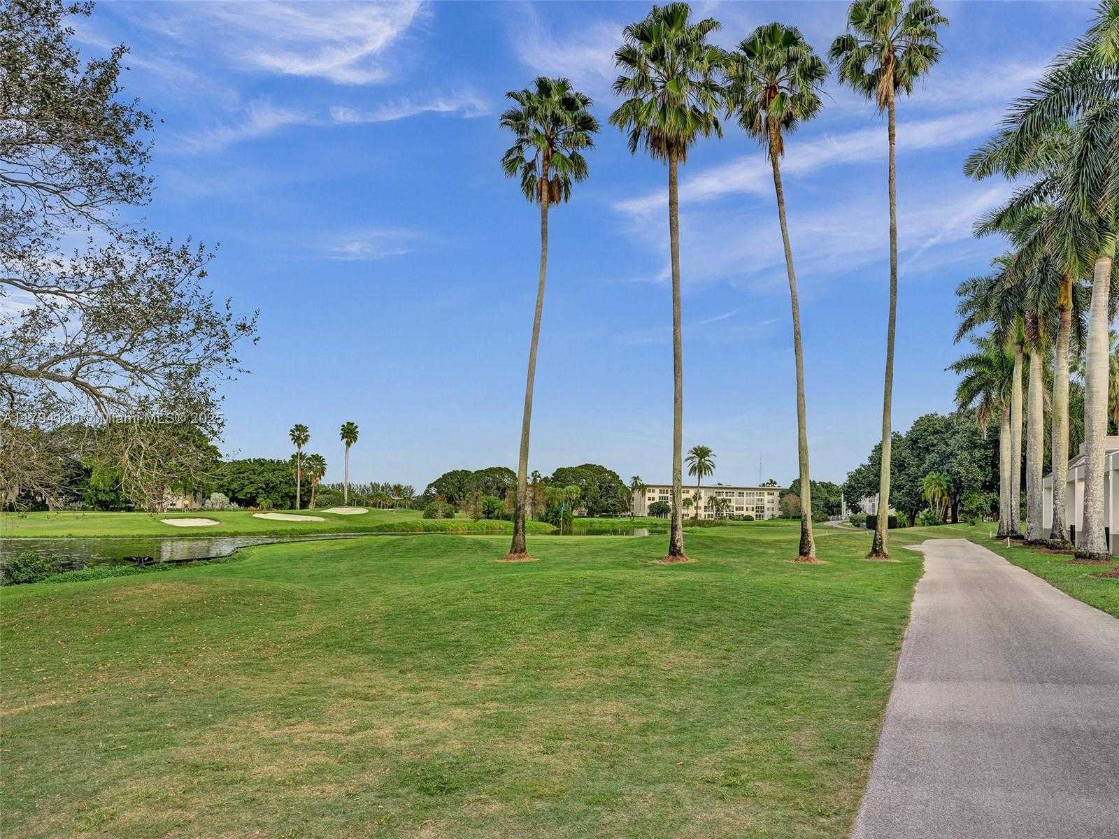 Small Image of 3501 BIMINI LN #K2, Coconut Creek Number 41