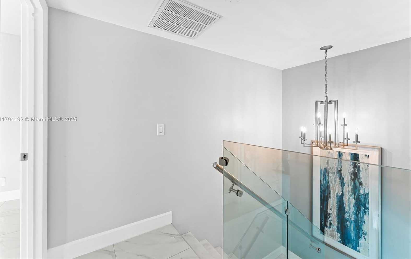 Small Image of 2557 LAKEVIEW CT #2557, Cooper City Number 14