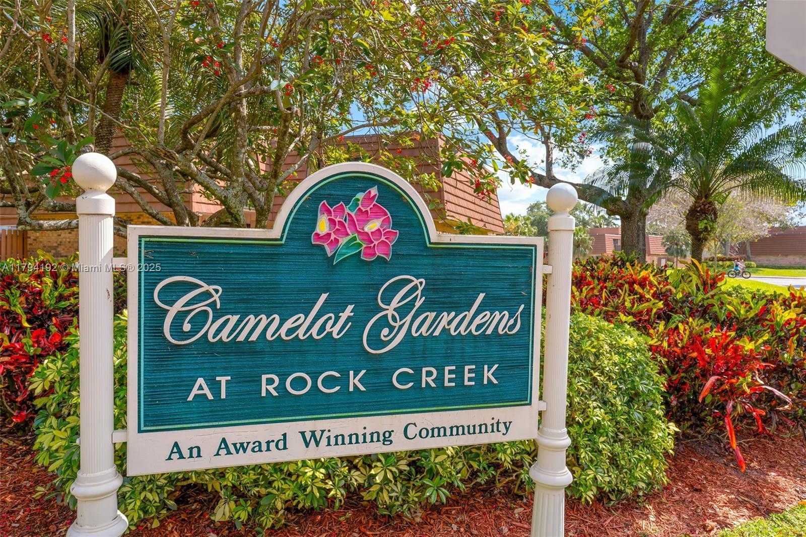 Small Image of 2557 LAKEVIEW CT #2557, Cooper City Number 26