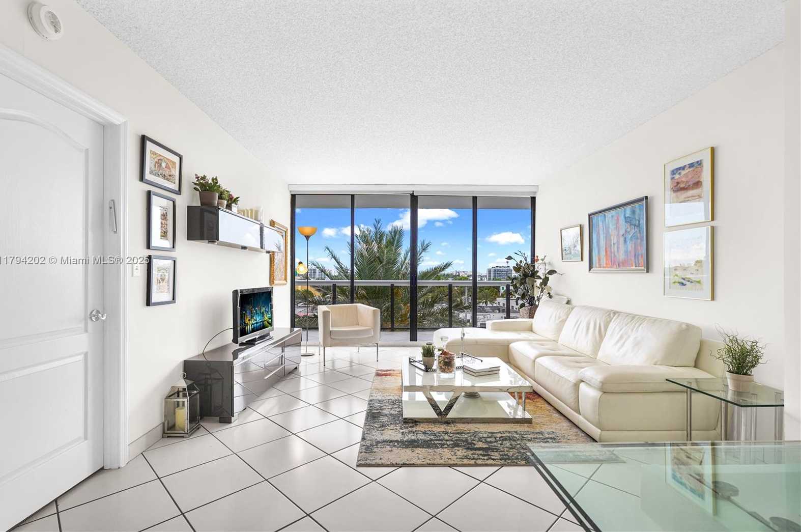 Small Image of 9455 COLLINS AVE #603, Surfside Number 4