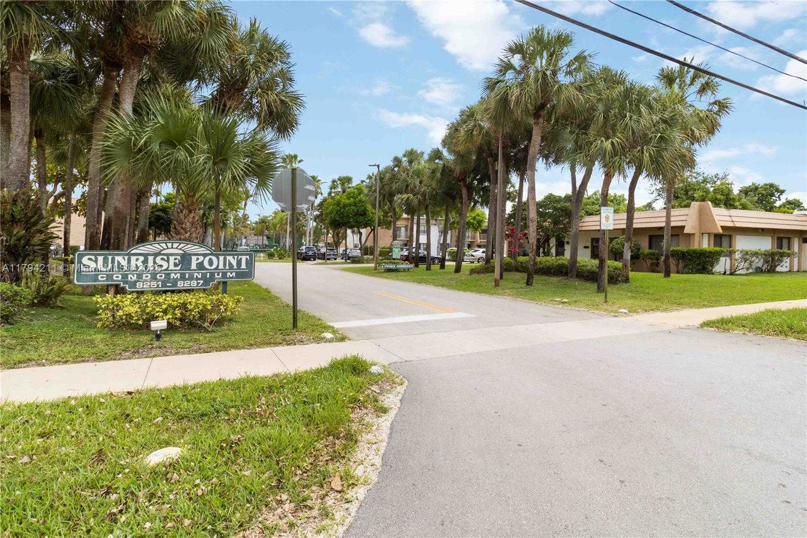 Small Image of 8281 SOUTH WEST 128TH ST #205, Pinecrest Number 2