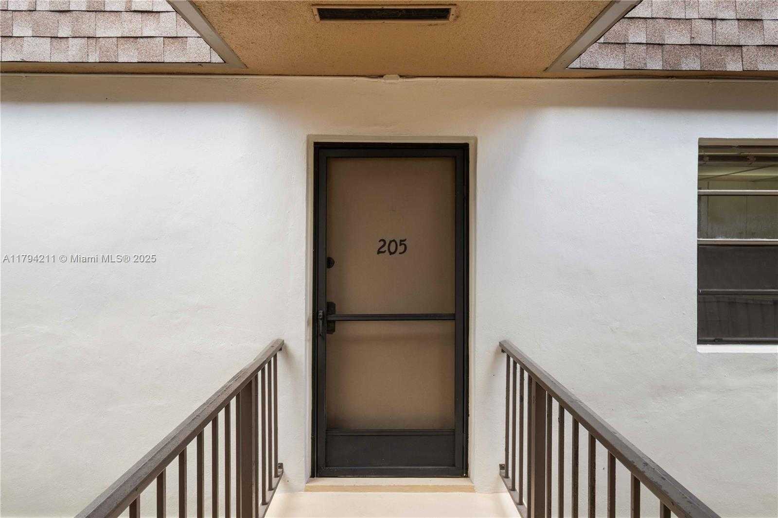 Small Image of 8281 SOUTH WEST 128TH ST #205, Pinecrest Number 4