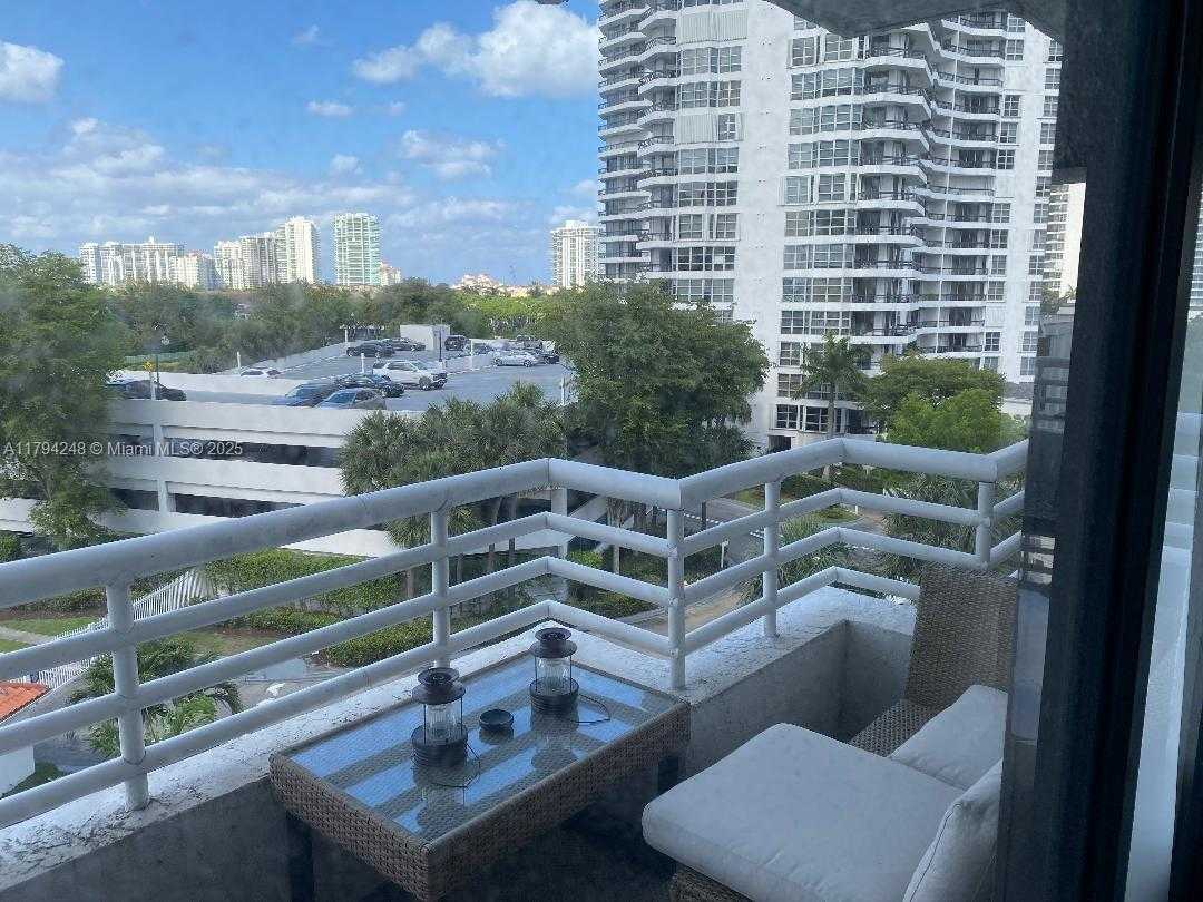 Small Image of 3300 NORTH EAST 192ND ST #612, Aventura Number 22