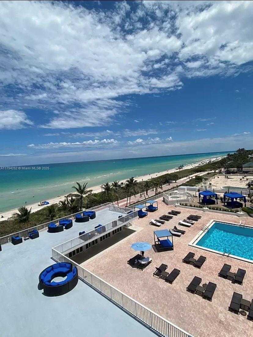 Small Image of 5401 COLLINS AVE #411, Miami Beach Number 23