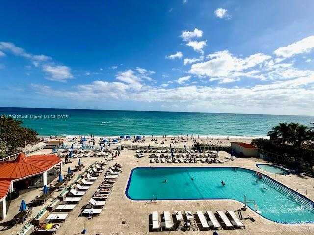 Small Image of 19201 COLLINS AVE #311, Sunny Isles Beach Number 3