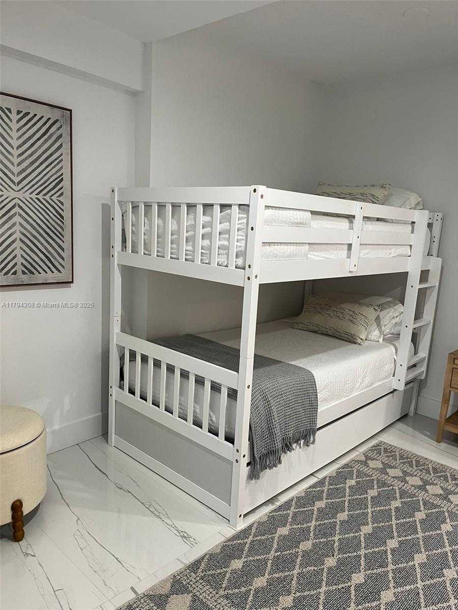 Small Image of 2301 COLLINS AVE #326, Miami Beach Number 11