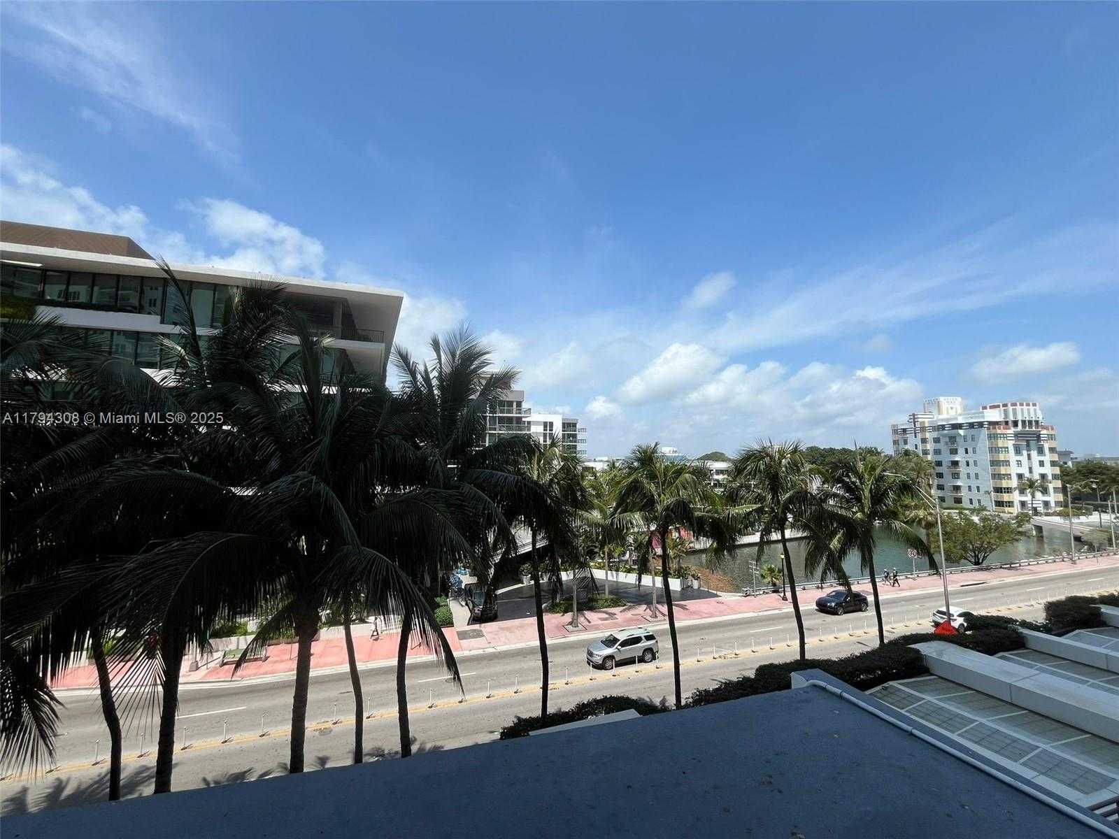 Small Image of 2301 COLLINS AVE #326, Miami Beach Number 25