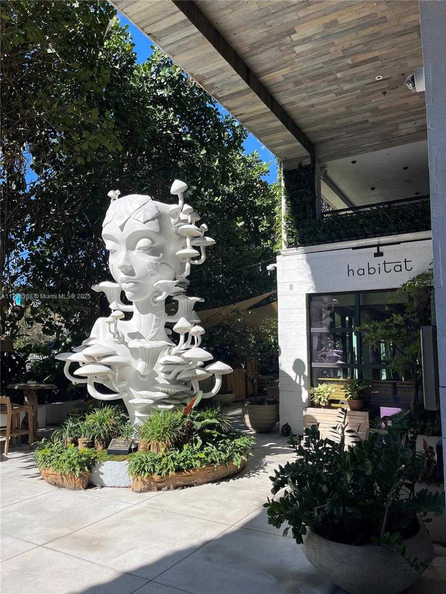 Small Image of 2301 COLLINS AVE #326, Miami Beach Number 52