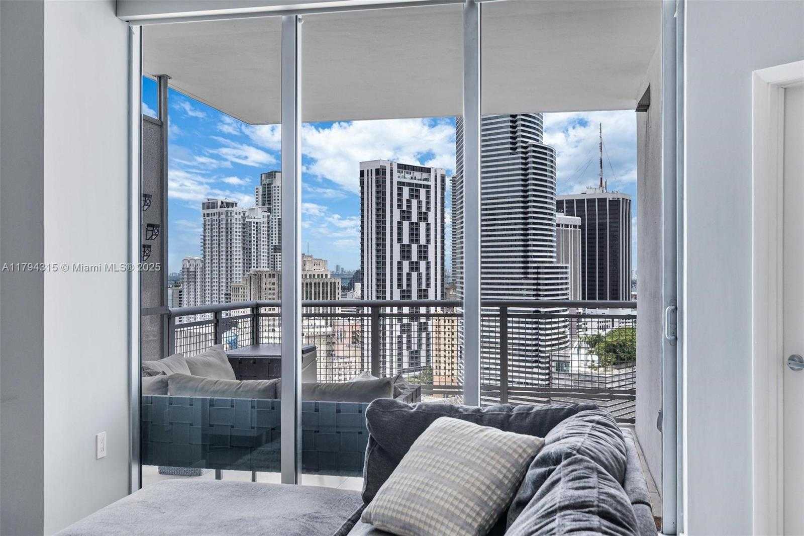 Small Image of 350 SOUTH MIAMI AVE #2505, Miami Number 14