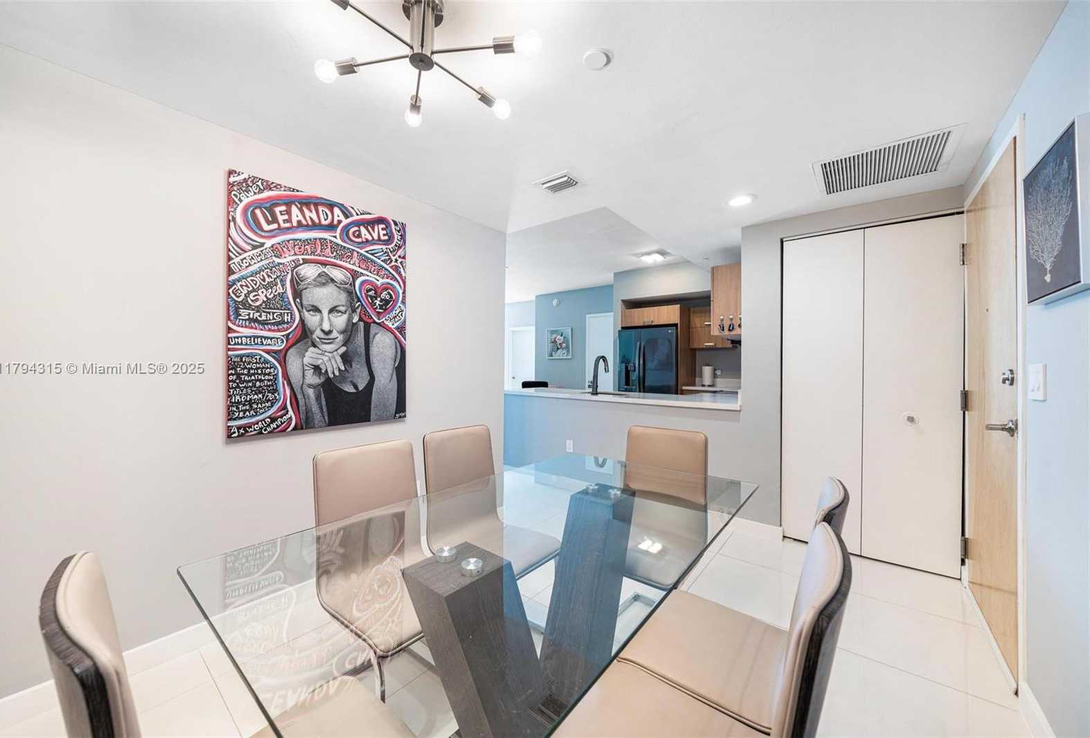 Small Image of 350 SOUTH MIAMI AVE #2505, Miami Number 6