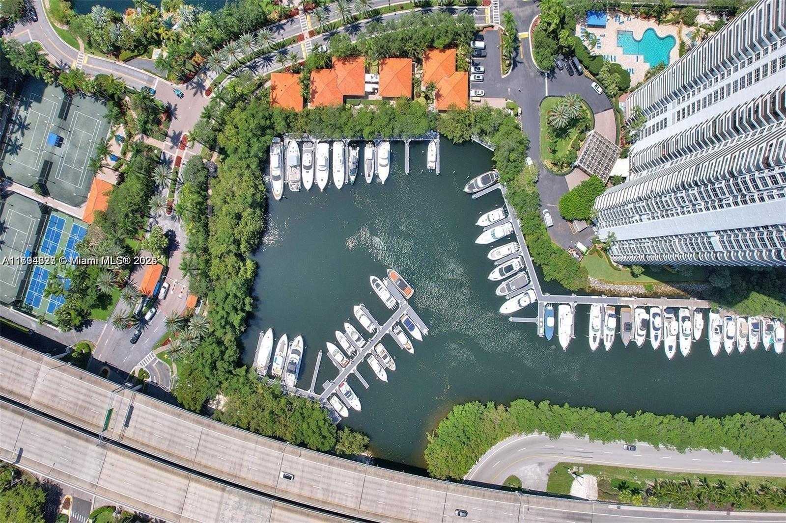 Small Image of 3600 MYSTIC POINTE DR #306, Aventura Number 47