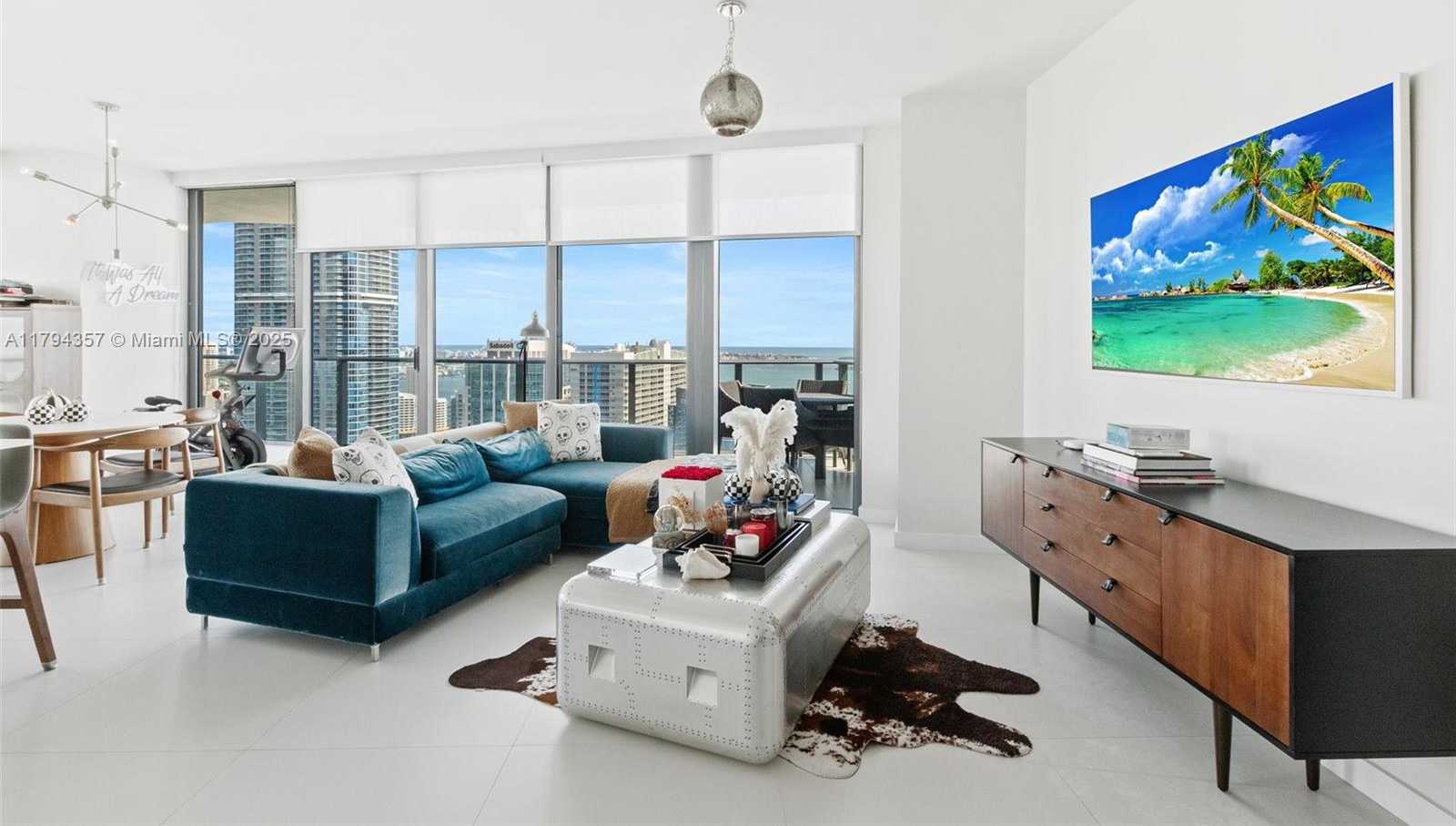 Small Image of 1300 SOUTH MIAMI AVE #3901, Miami Number 5