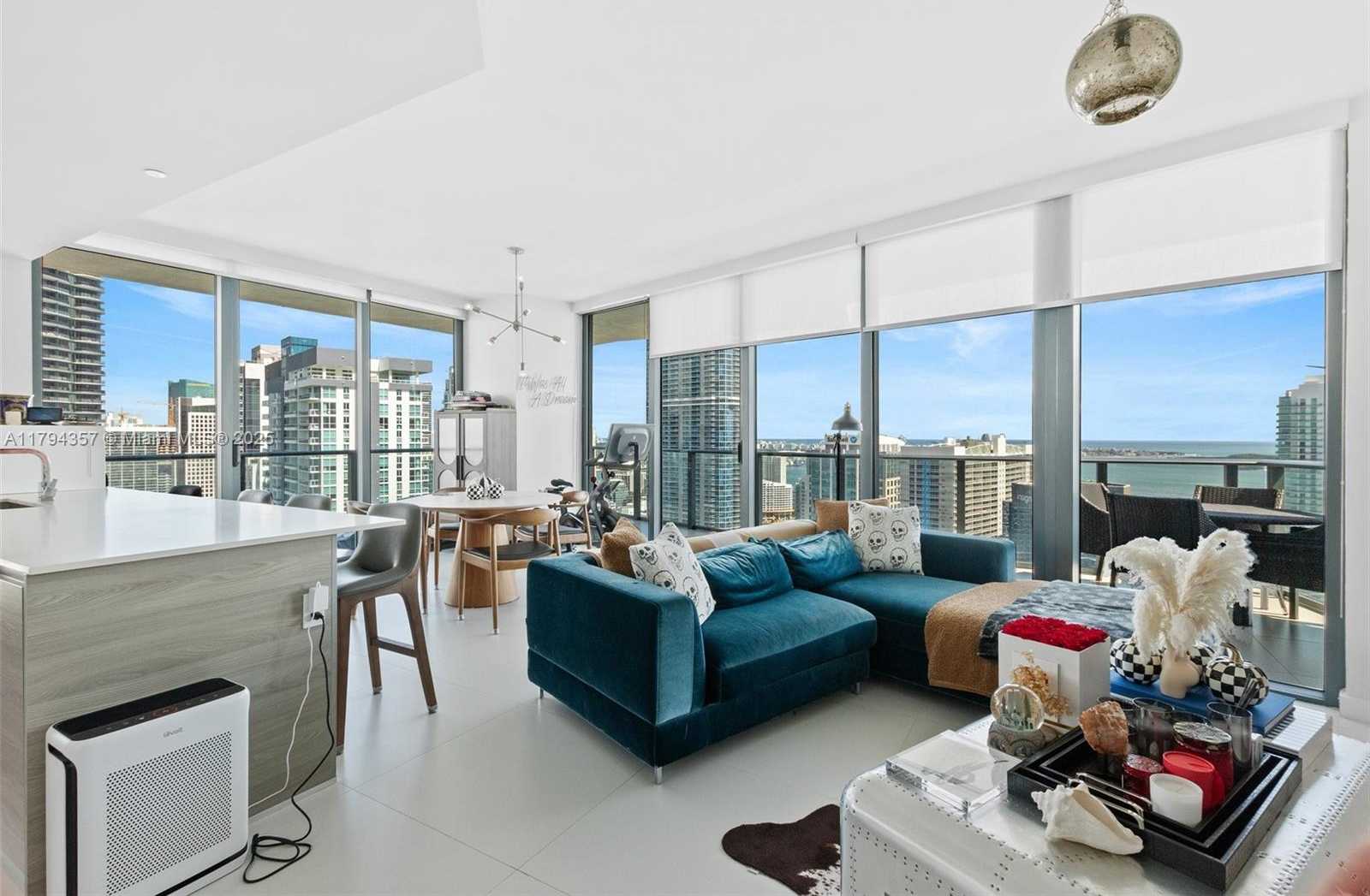 Small Image of 1300 SOUTH MIAMI AVE #3901, Miami Number 7