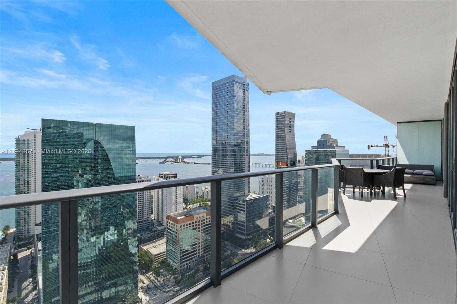 Small Image of 1300 SOUTH MIAMI AVE #3901, Miami Number 9