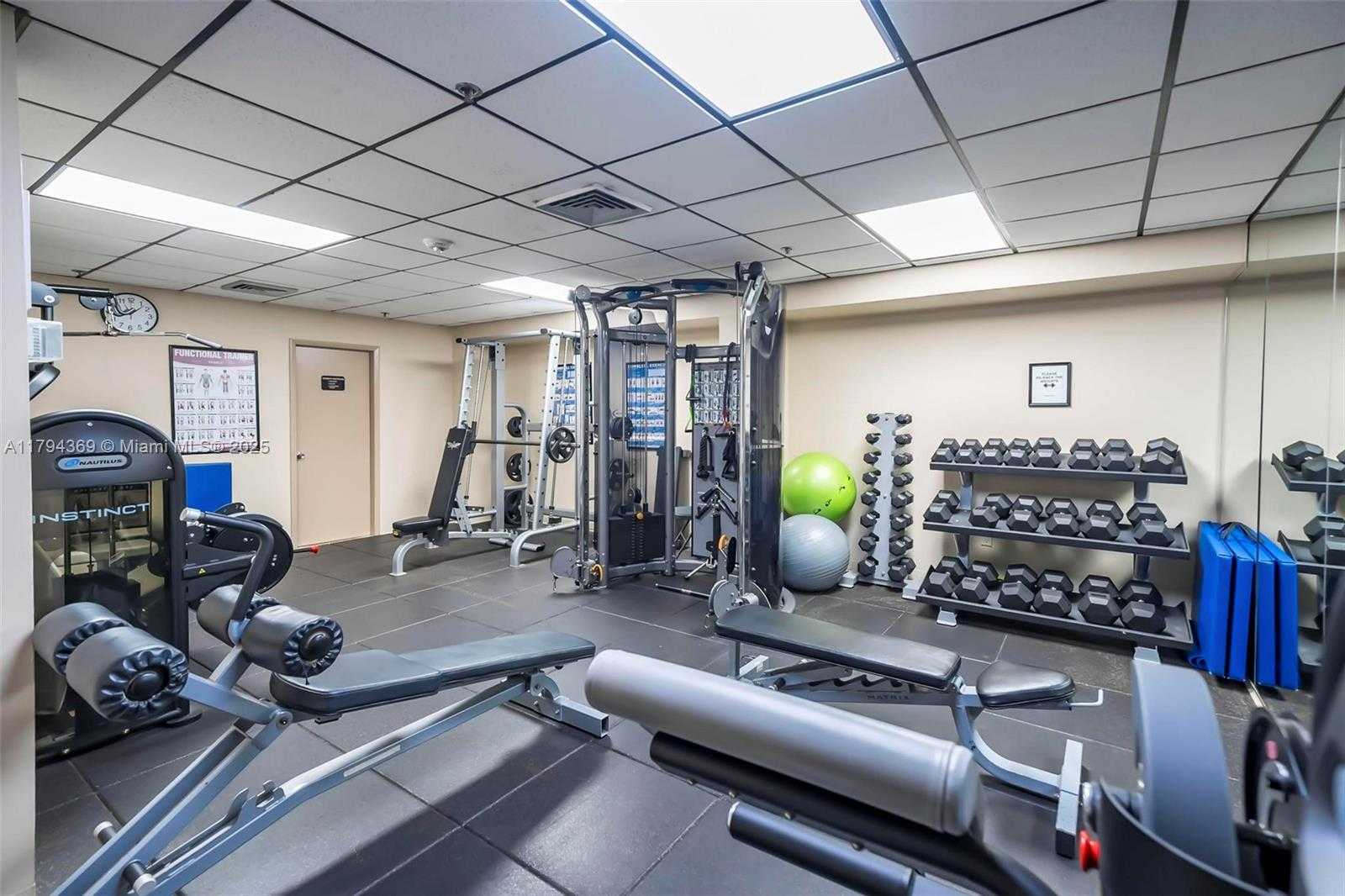 Small Image of 1201 SOUTH OCEAN DR #2107N, Hollywood Number 26