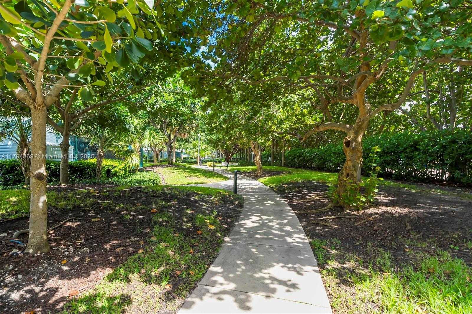 Small Image of 1201 SOUTH OCEAN DR #2107N, Hollywood Number 30