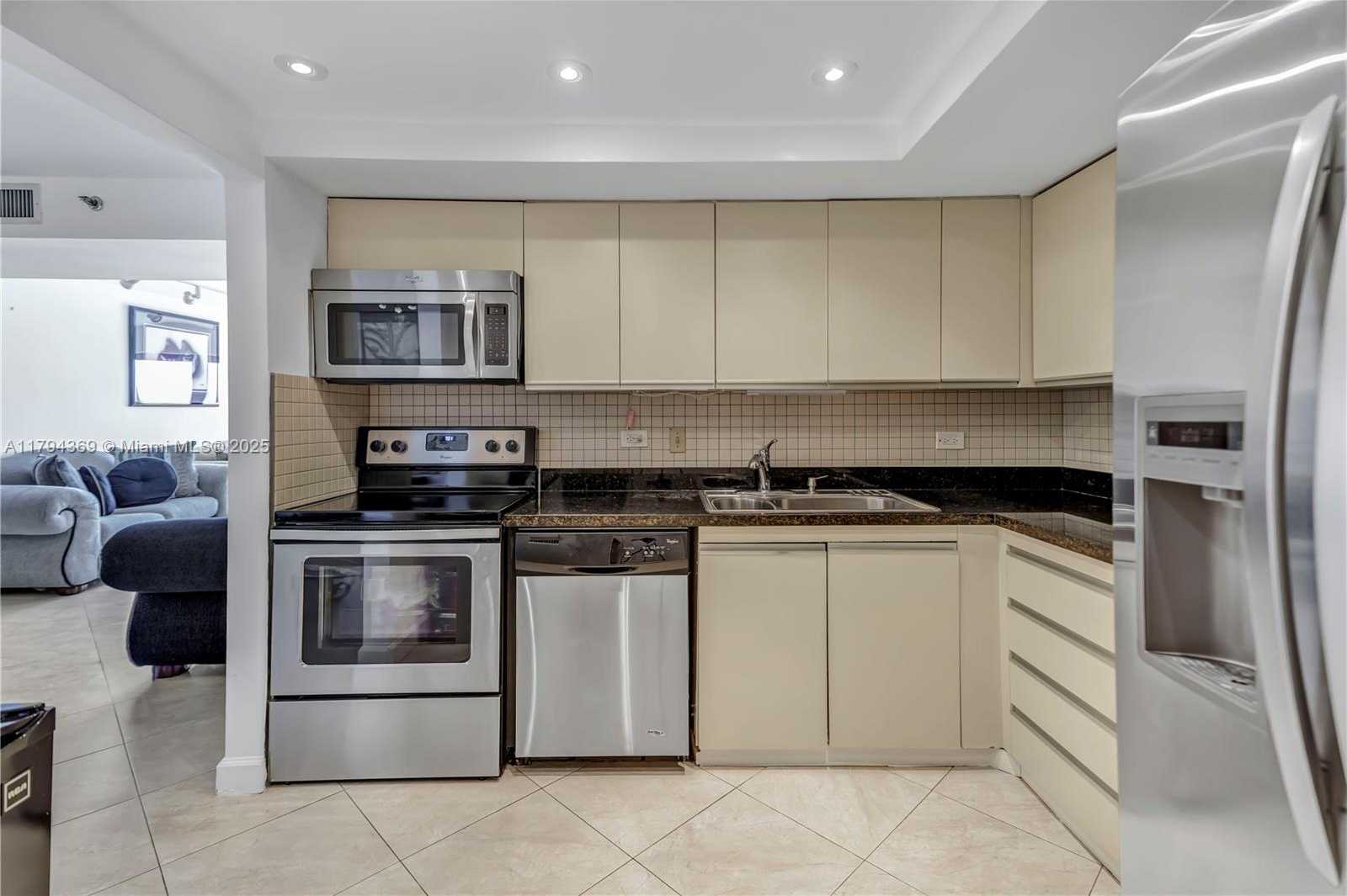 Small Image of 1201 SOUTH OCEAN DR #2107N, Hollywood Number 7