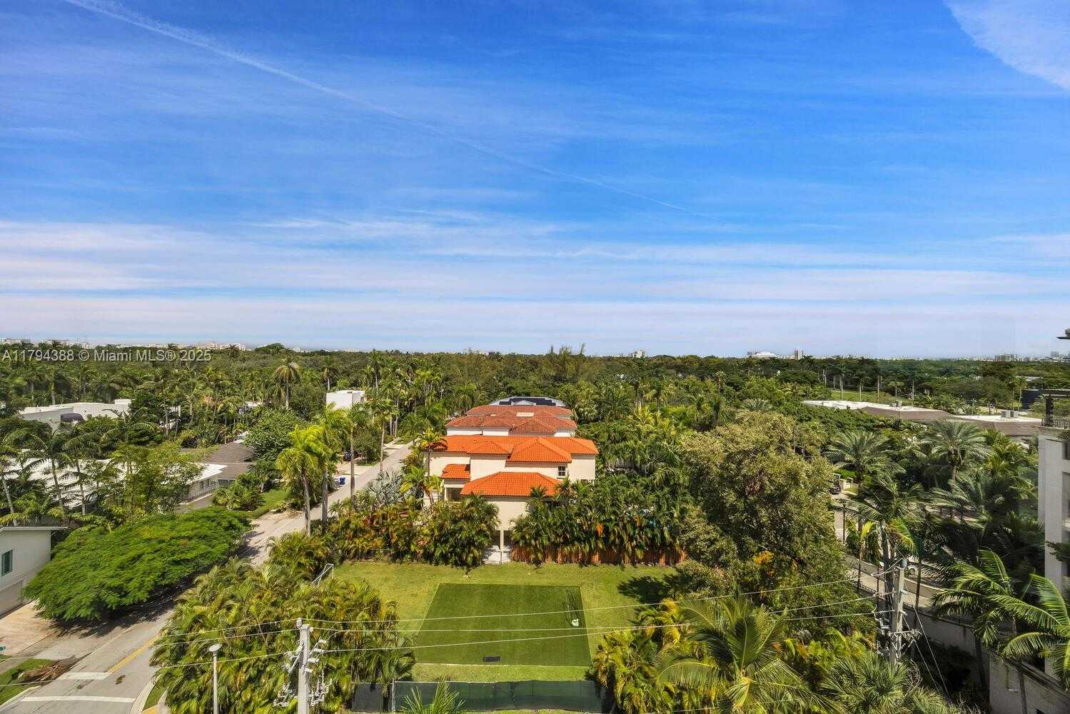 Small Image of 1600 SOUTH BAYSHORE LN #8D, Coconut Grove Number 26