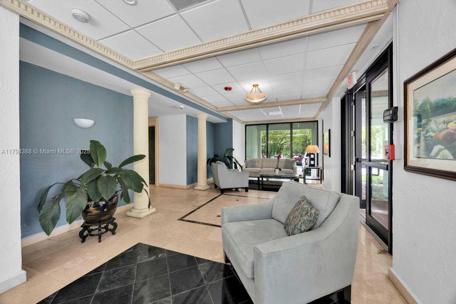 Small Image of 1600 SOUTH BAYSHORE LN #8D, Coconut Grove Number 32