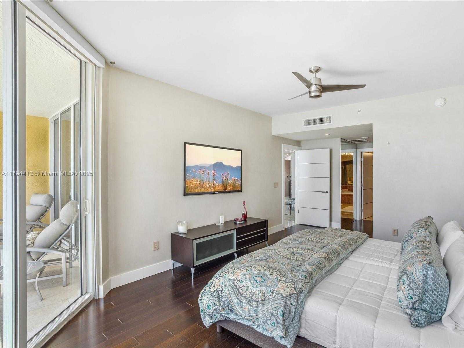 Small Image of 17875 COLLINS AVE #1605, Sunny Isles Beach Number 37