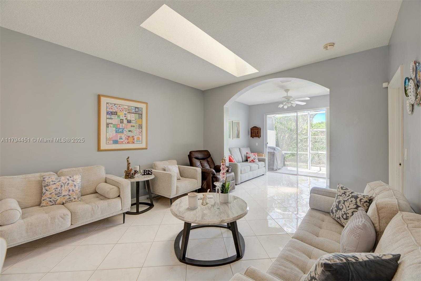 Small Image of 9591 NORTH CRESCENT VIEW DR N #9591, Boynton Beach Number 10