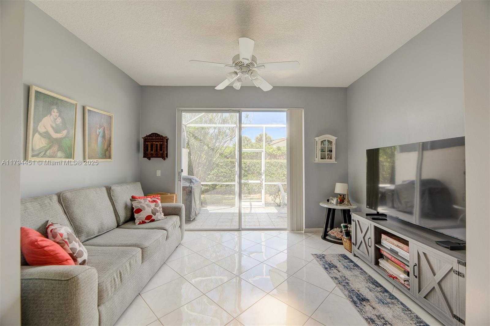 Small Image of 9591 NORTH CRESCENT VIEW DR N #9591, Boynton Beach Number 11