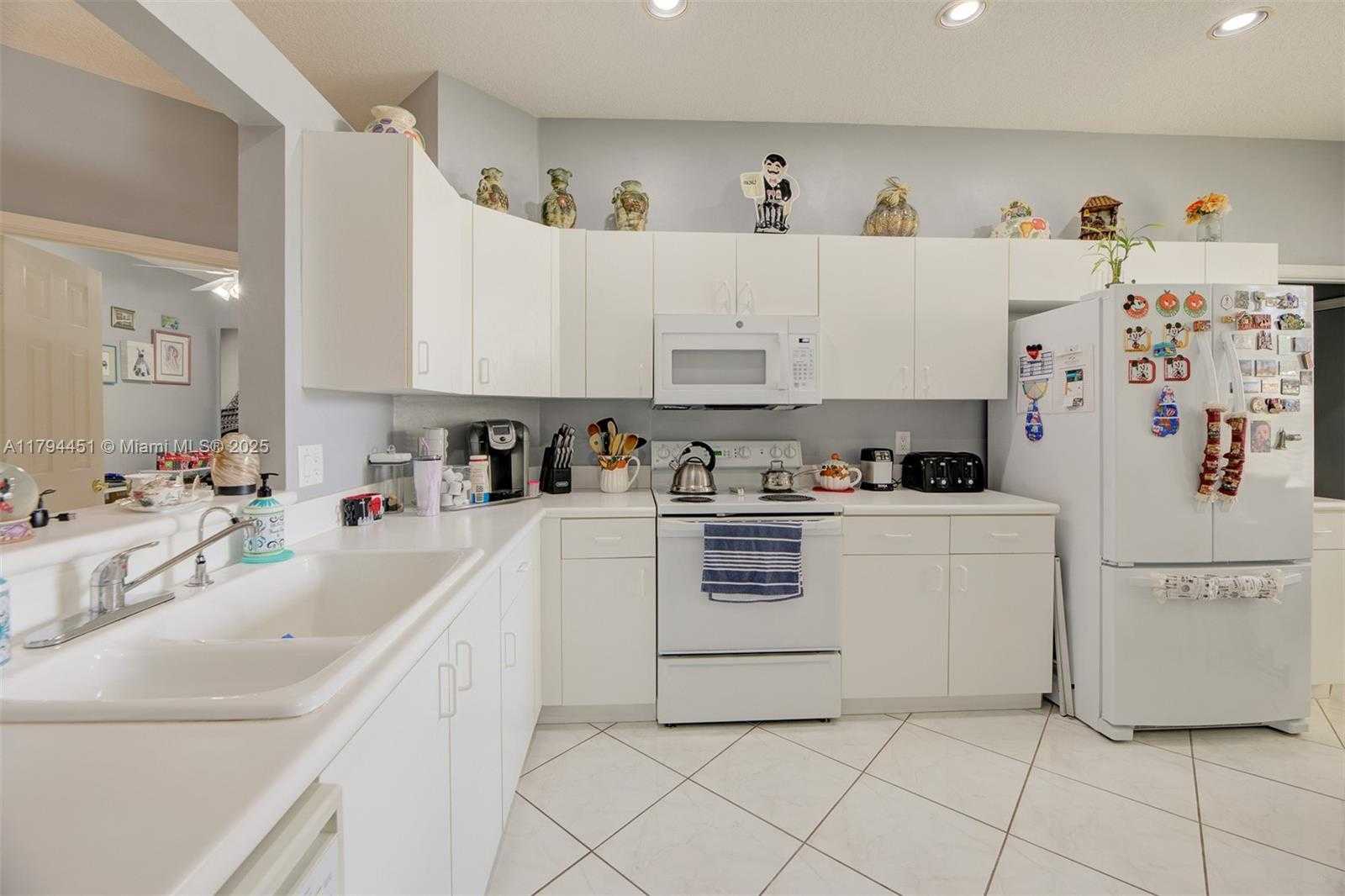 Small Image of 9591 NORTH CRESCENT VIEW DR N #9591, Boynton Beach Number 18