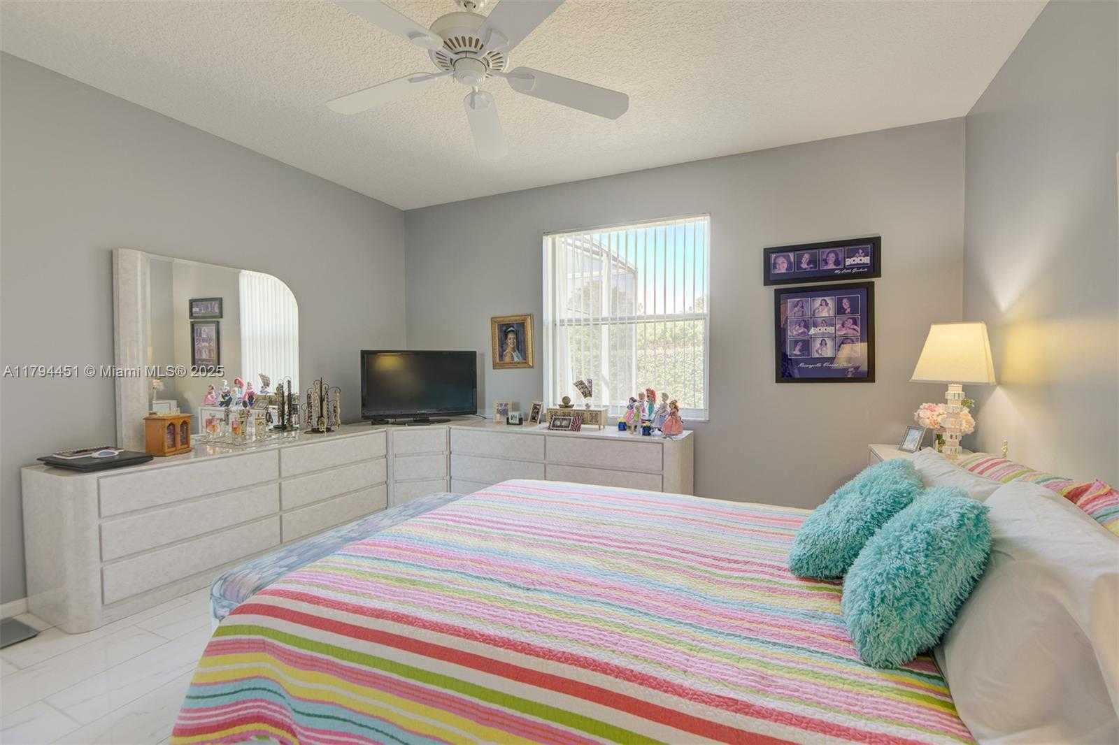 Small Image of 9591 NORTH CRESCENT VIEW DR N #9591, Boynton Beach Number 23