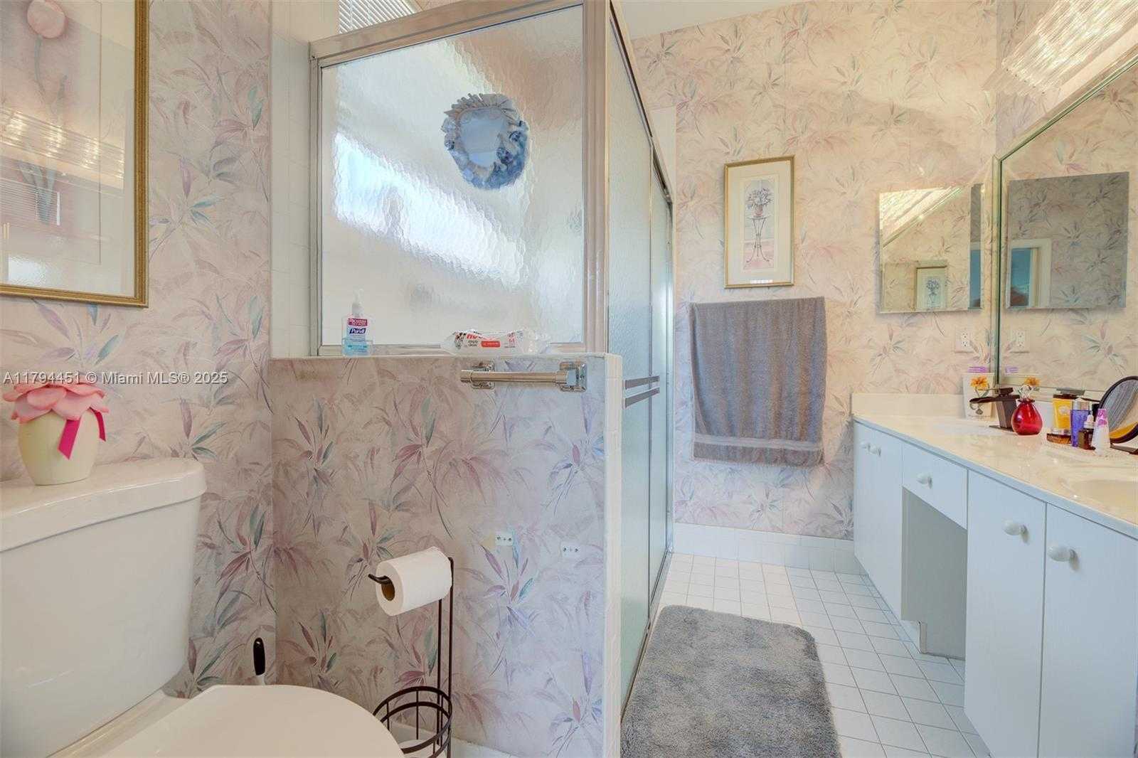 Small Image of 9591 NORTH CRESCENT VIEW DR N #9591, Boynton Beach Number 26