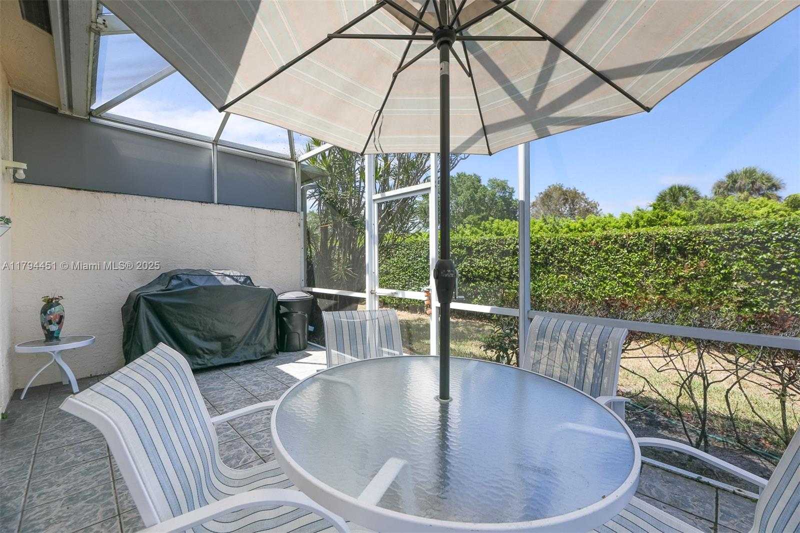 Small Image of 9591 NORTH CRESCENT VIEW DR N #9591, Boynton Beach Number 38