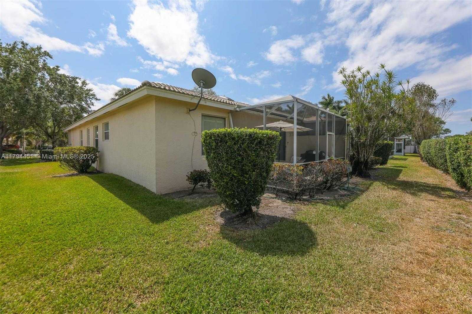 Small Image of 9591 NORTH CRESCENT VIEW DR N #9591, Boynton Beach Number 41