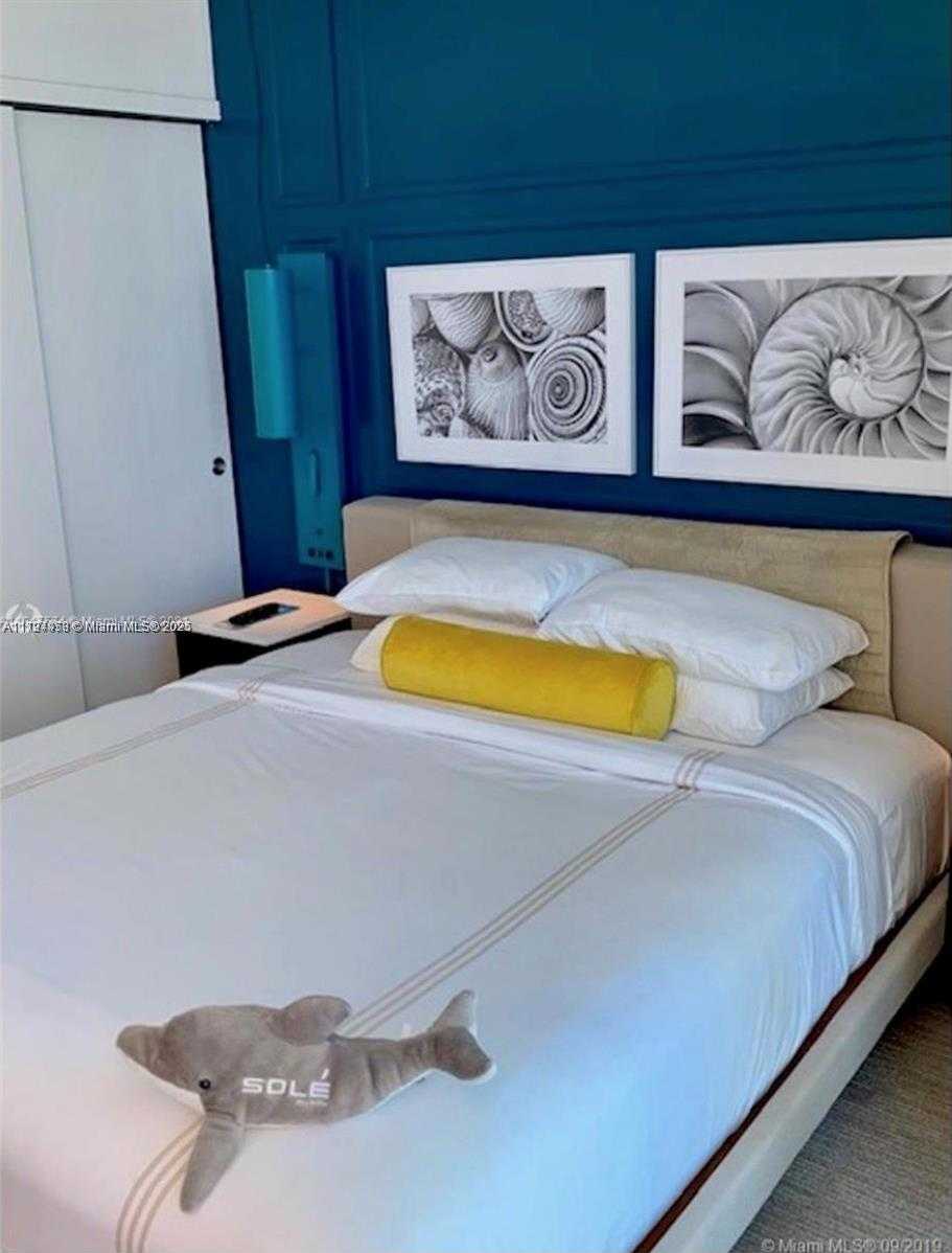 Small Image of 17315 COLLINS AVE #1805, Sunny Isles Beach Number 11