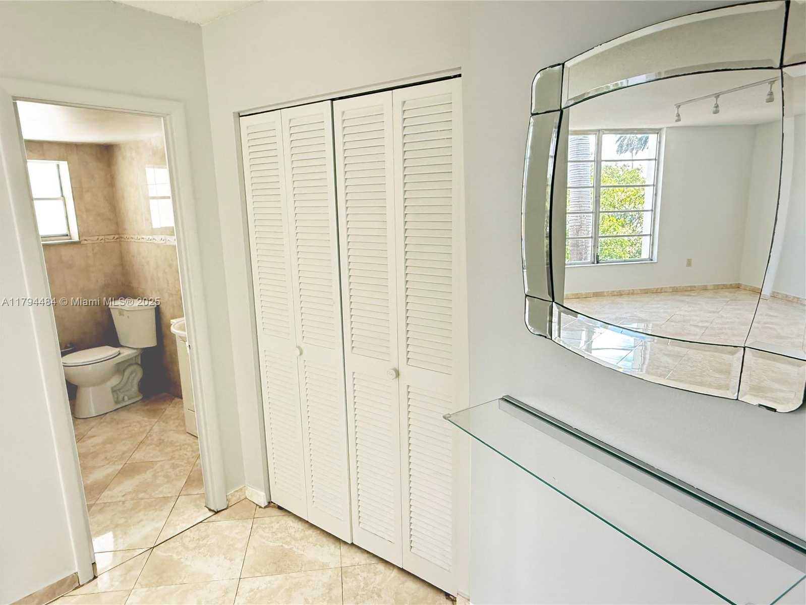Small Image of 1075 93RD ST #307, Bay Harbor Islands Number 6