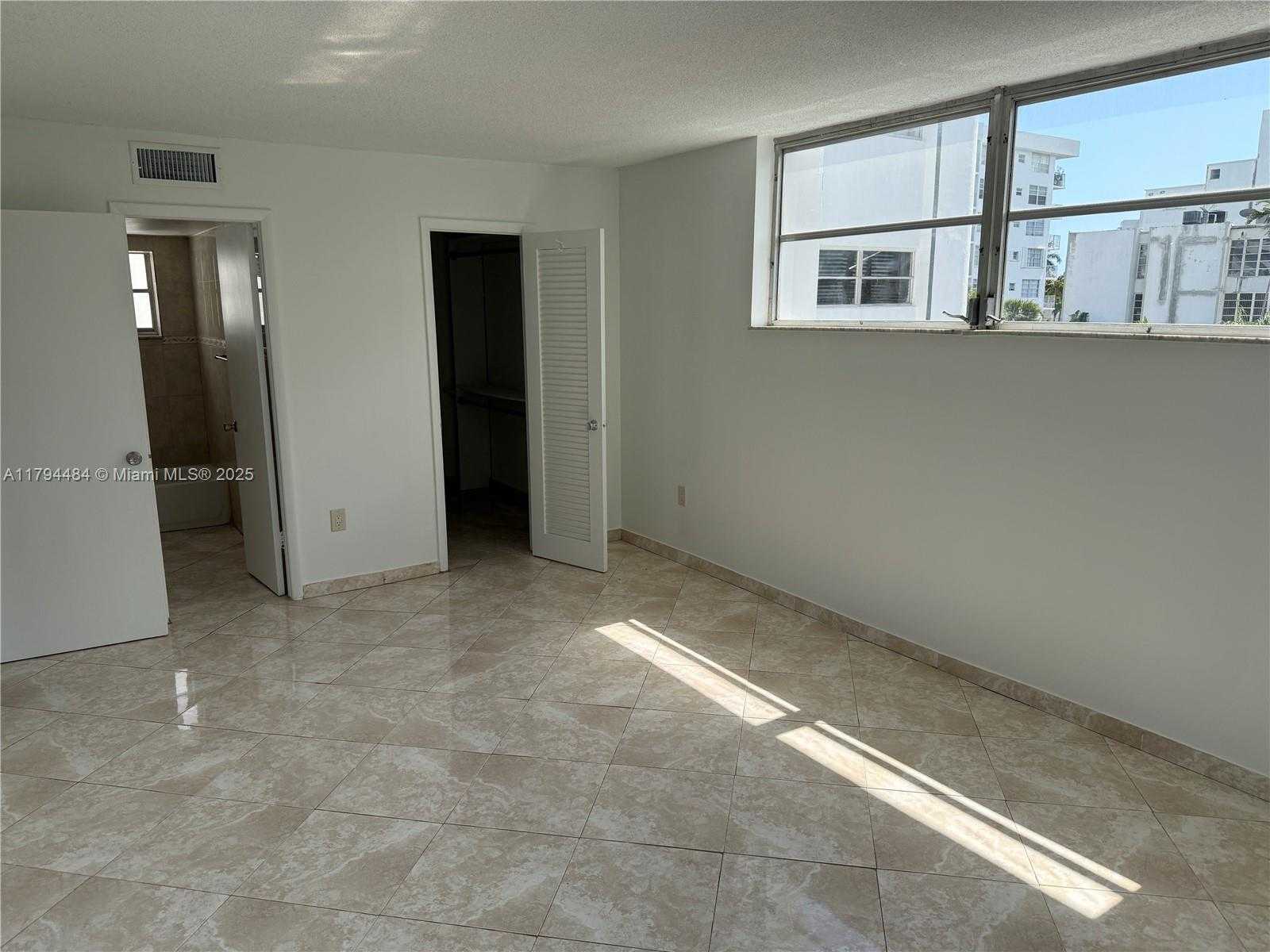 Small Image of 1075 93RD ST #307, Bay Harbor Islands Number 8