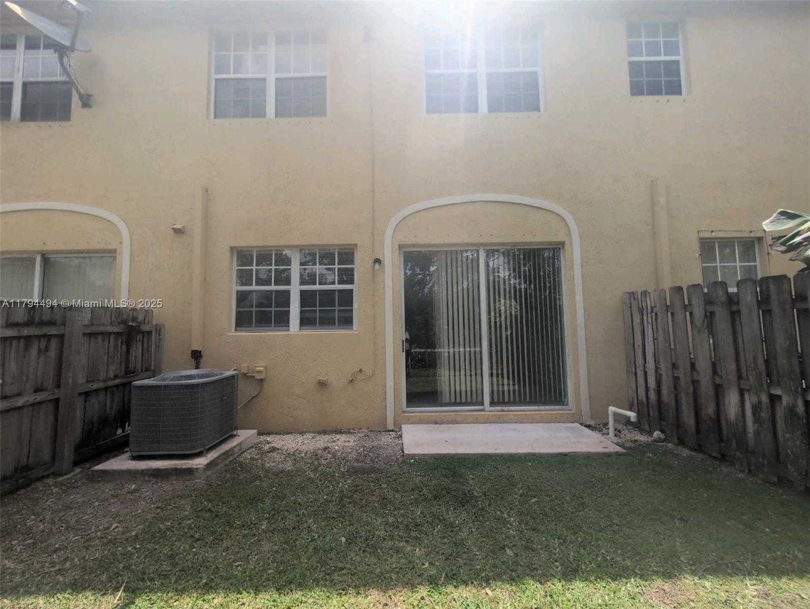 Small Image of 430 NORTH EAST 21ST AVE, Homestead Number 3
